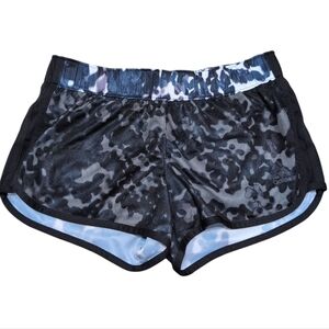 Adidas Running Shorts Floral Camo Print Black Mesh Overlay Women's Small